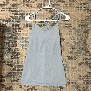 Lululemon top with built in bra size 8